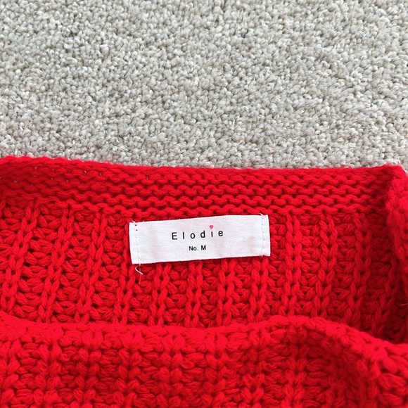 Ladies Very Red Sweater - Picture 5 of 6